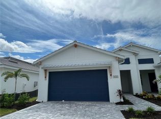 9228 Cayman Dr, Naples, FL 34114