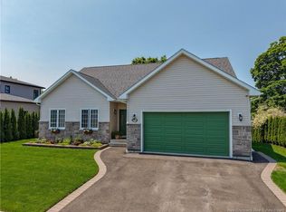 138 Still Water Cres, Fredericton, NB E3B0V8