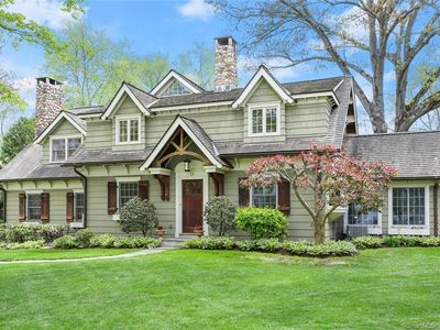 35 Hawthorne Rd, New Canaan, CT, 06840