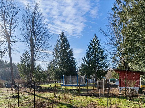2nd image of 1726 Settler Rd