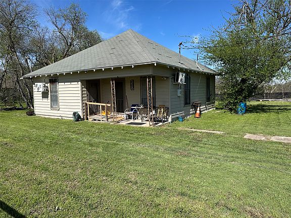 2nd image of 5273 Fm 73 Rd