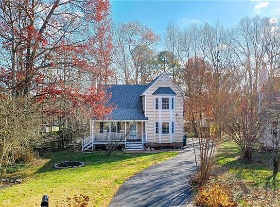 2nd image of 9501 Drayton Cir