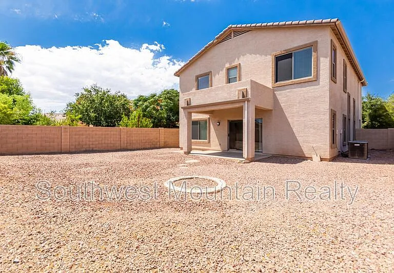 41261 W Laramie Rd — Photo 39