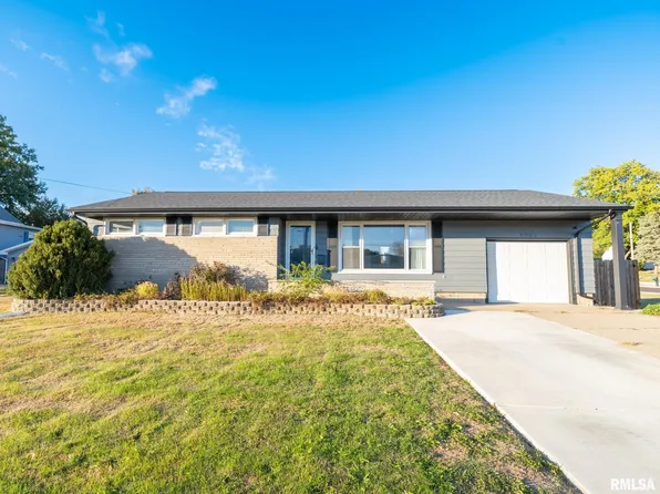 4901 W Pfeiffer Rd, Bartonville, IL 61607