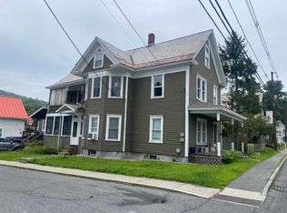 1 Pine St, Walpole, NH 03608