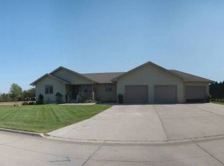 1404 Eagle Ridge Cir, Pierce, NE 68767