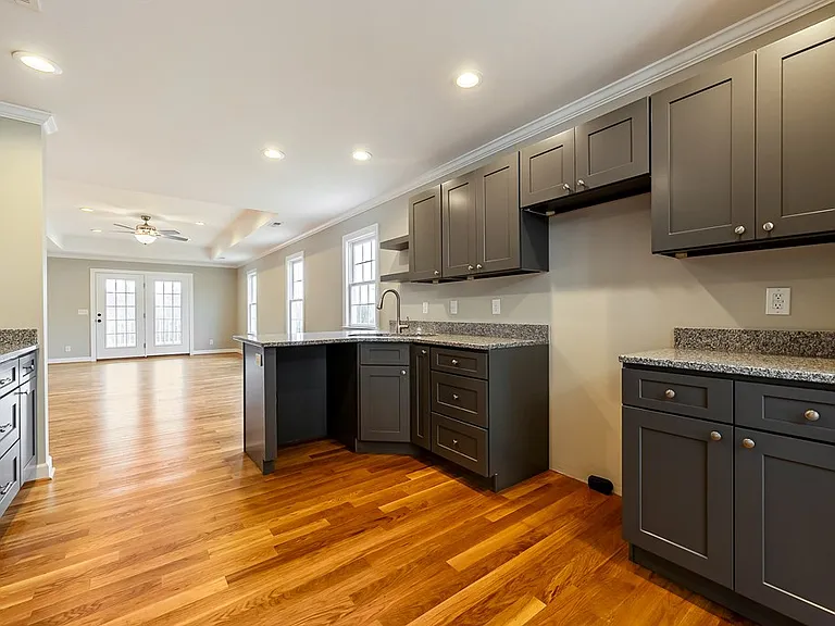 235 College Park Dr — Photo 10