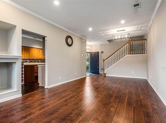 3rd image of 21059 W 118th Ter