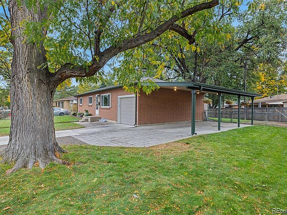 3rd image of 6376 Brooks Drive