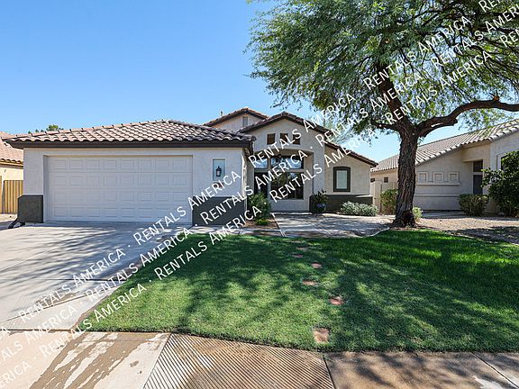 2nd image of 2621 S Holguin Way