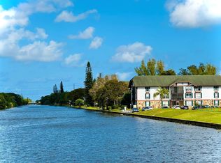 3750 Inverrary Dr APT 3L, Lauderhill, FL 33319