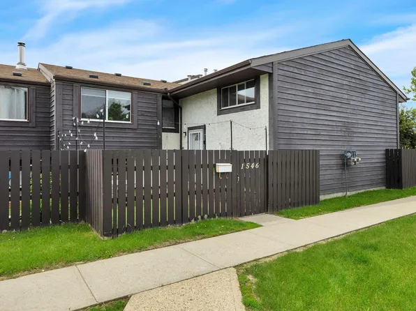 1546 69th St NW, Edmonton, AB T6K 3R3