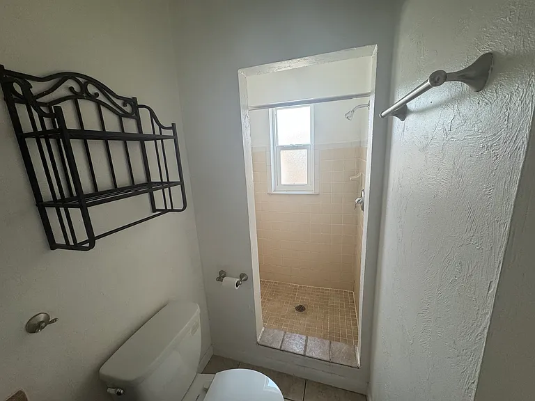 69 W Bay St #104 — Photo 6
