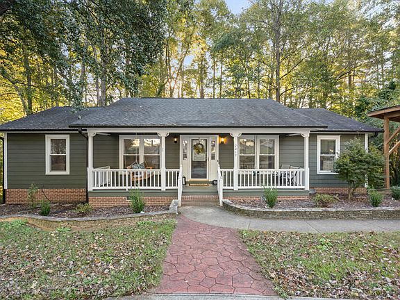 2nd image of 2017 Owls Nest Rd