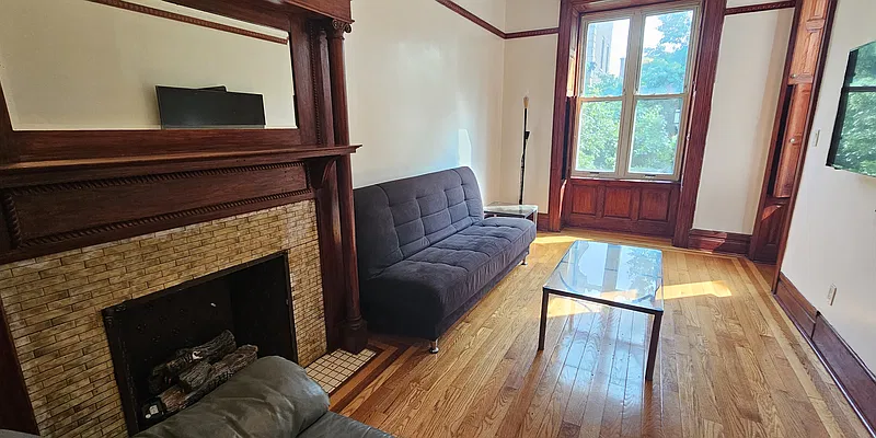 Rented by Greene & Grand Realty LLC | media 5
