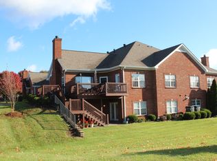 8108 Saint Andrews Village Dr, Louisville, KY