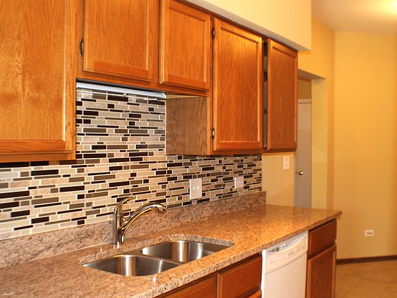 5th image of 579 W Parkside Dr #579