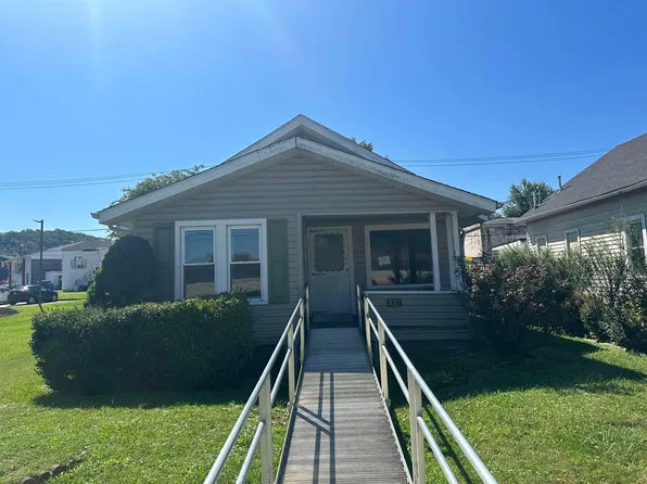 3017 Bradley Rd, Huntington, WV 25704