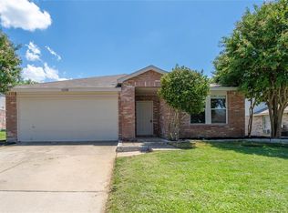 1208 Silent Star Ln, Denton, TX 76210