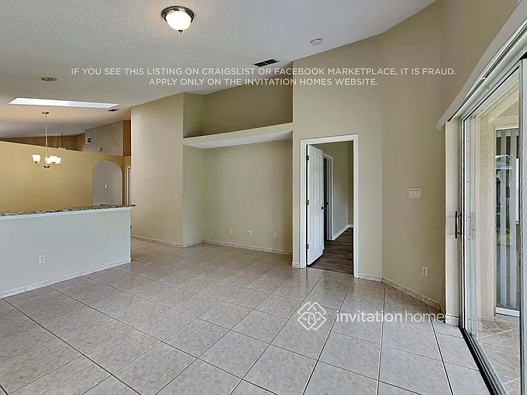 3278 Bellingham Dr — Photo 7