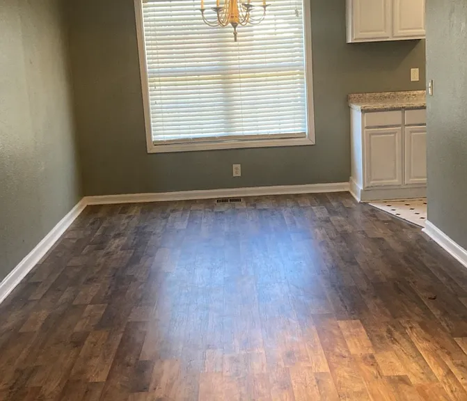 1584 Boxcroft Rd — Photo 8