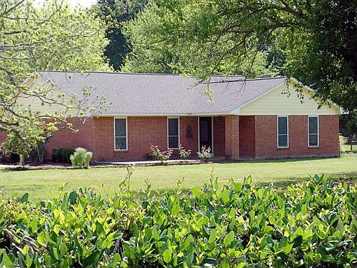 1st image of 4407 Penn Ln