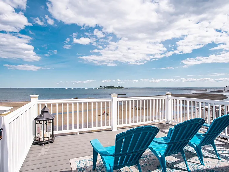 Second Floor Deck