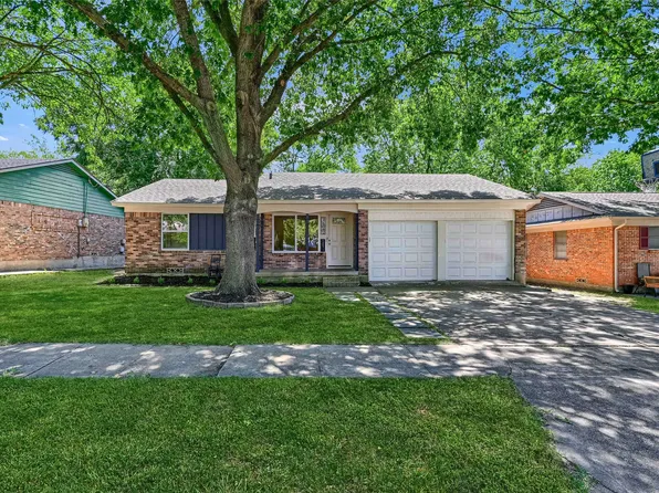 1422 Hillcrest Dr, Sherman, TX 75092