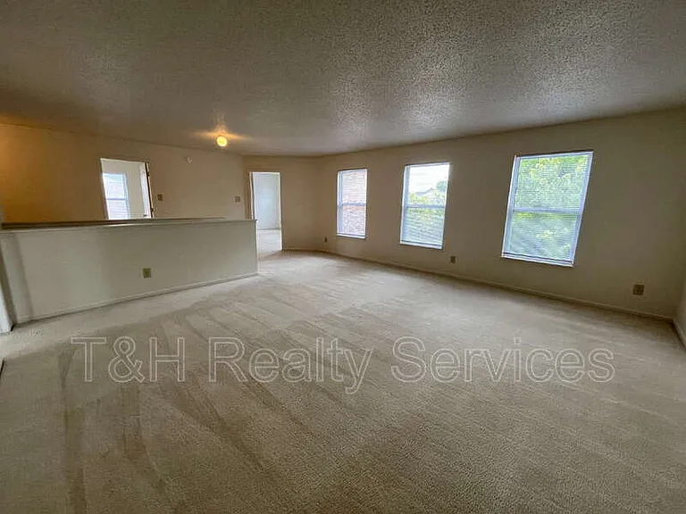 6146 Big Stone Dr — Photo 10