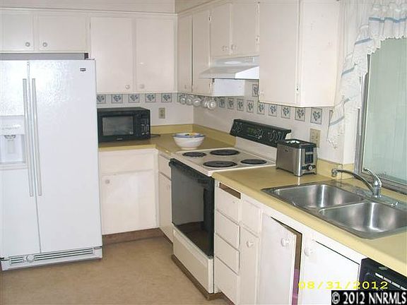 2nd image of 809 Woodberry Dr