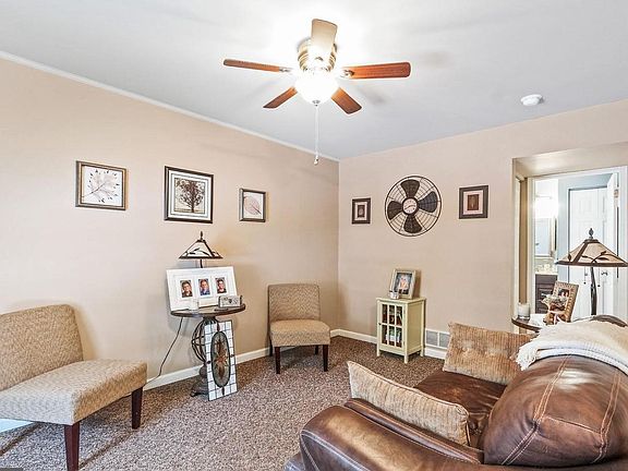 5th image of 1114 Skyview Dr