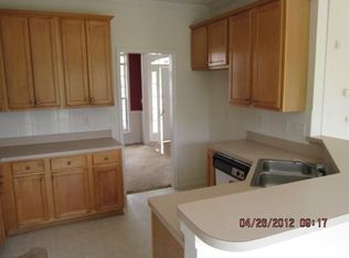 6787 Oakleigh Ct, Rex, GA