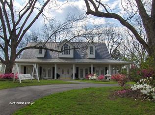 365 Vanna Waller Rd, Hartwell, GA 30643