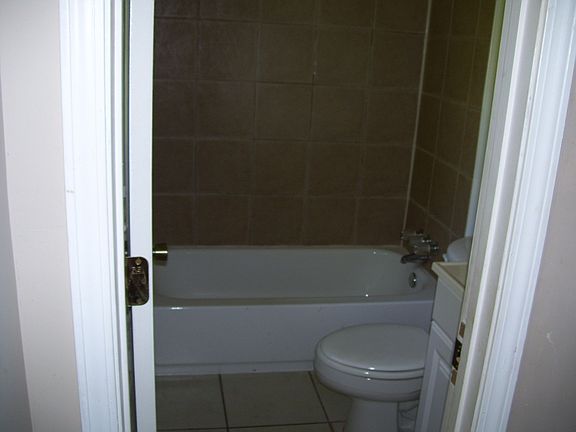 New Tile, Neutral Paint