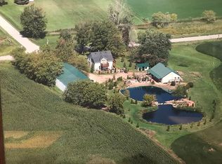 W2399 Walvoord Rd, Oostburg, WI 53070