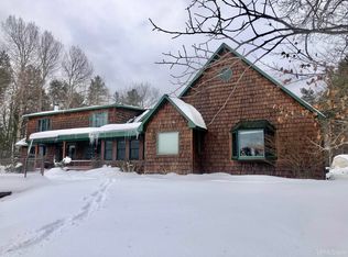 180 E Johnson Lake Rd, Gwinn, MI 49841