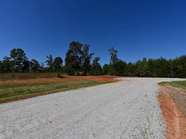 67 McCauley Rd, Travelers Rest, SC 29690