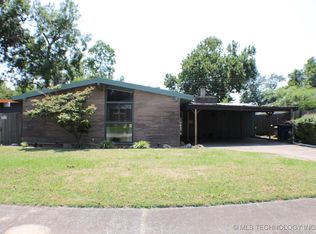 5760 E 26th St, Tulsa, OK 74114