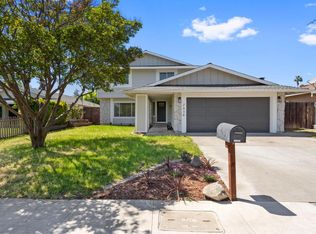 7456 Fernridge Dr, Sacramento, CA 95828