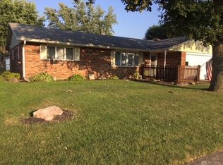 412 Arlington Rd, Brookville, OH 45309