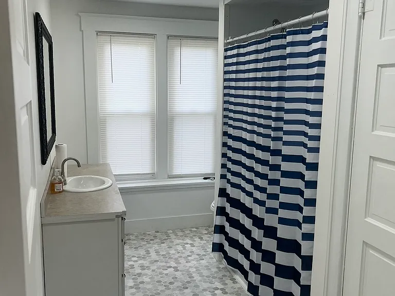316 Oakwood Ave — Photo 7