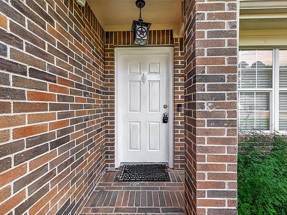 2nd image of 5051 Willow Point Dr