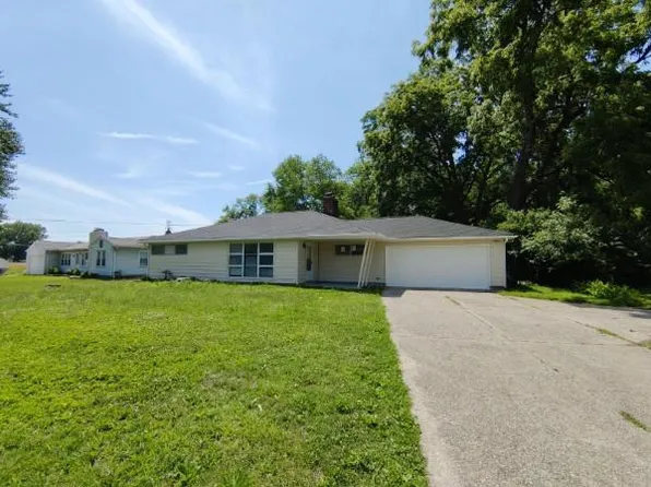 11537 Larimore Rd, Saint Louis, MO 63138