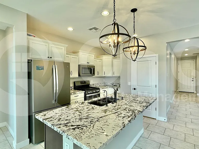 17875 W Sandalwood Dr — Photo 6