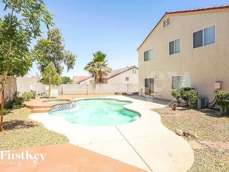 718 Azure Banks Ave — Photo 14