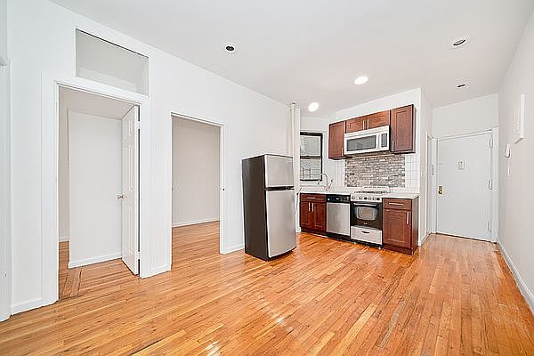 1st image of 66 W 109th St APT 21