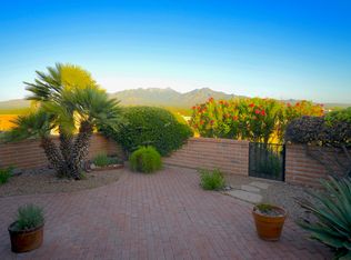 1569 W Via De La Gloria, Green Valley, AZ 85622