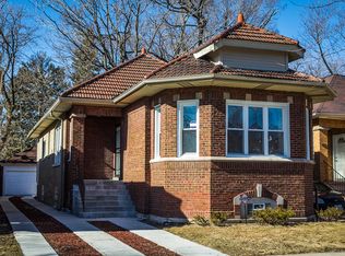 8108 S Oglesby Ave, Chicago, IL