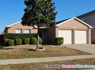 302 Charleston Dr, Wylie, TX 75098