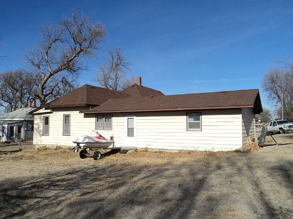 5th image of 423 E Oneill Ave